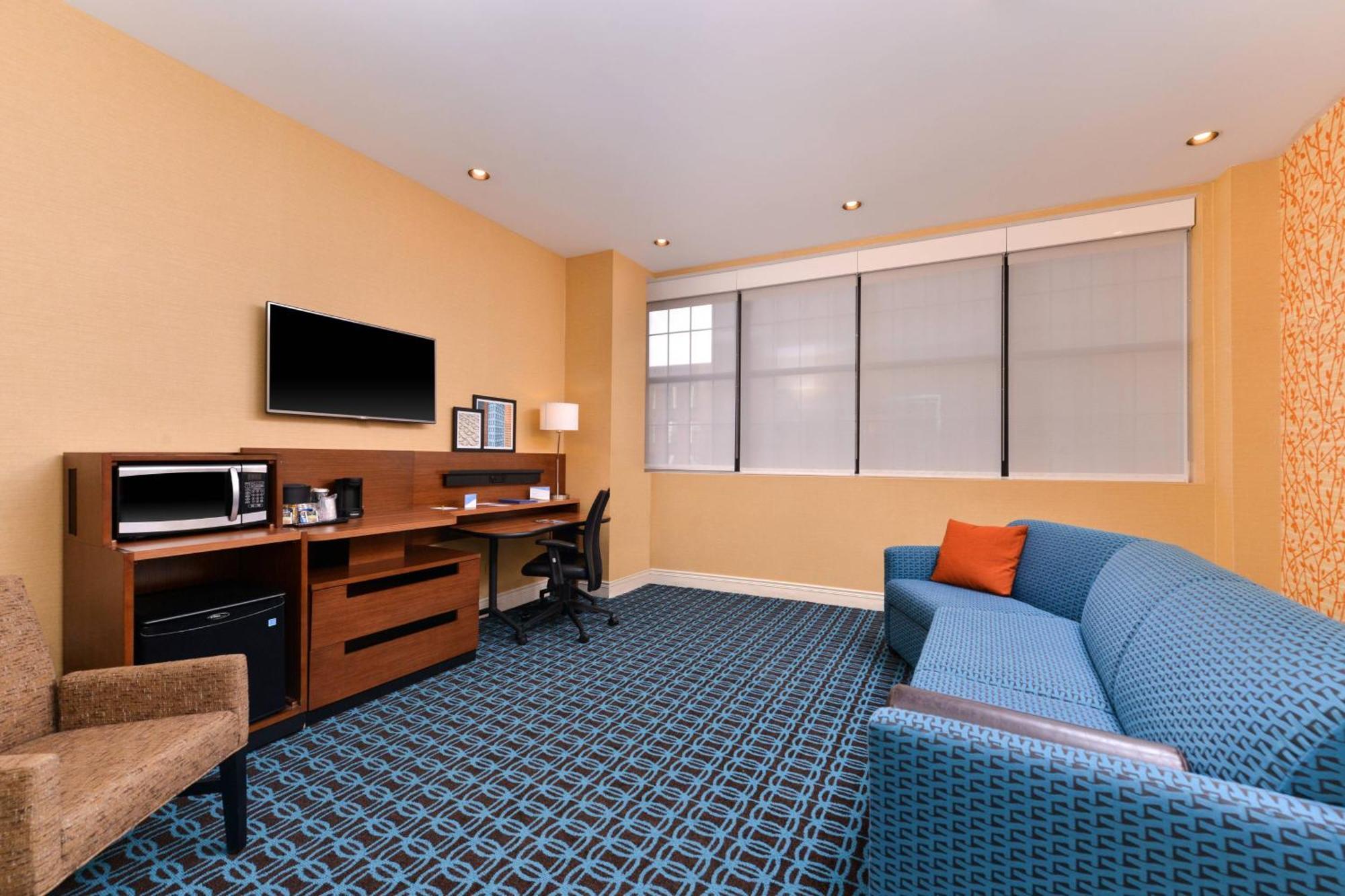 Fairfield Inn & Suites By Marriott Albany Downtown Exterior photo